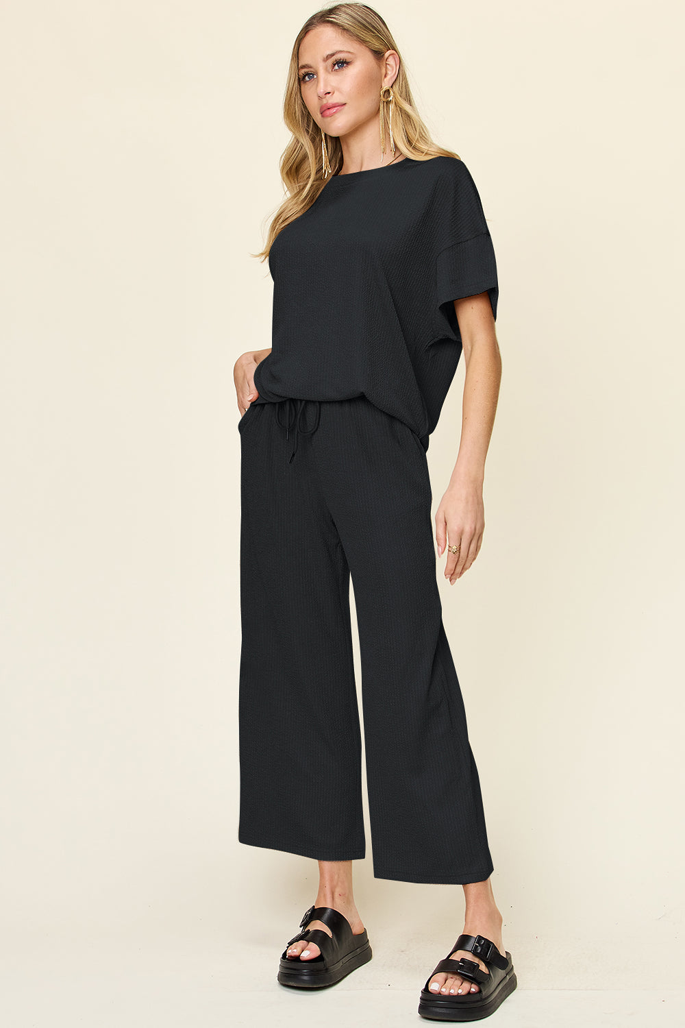 Round Neck Short Sleeve T-Shirt and Wide Leg Pants