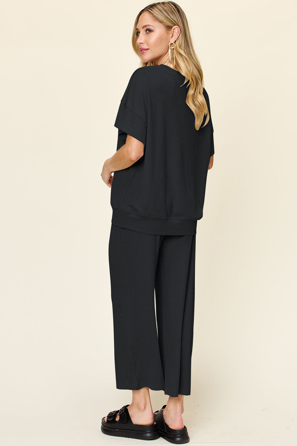 Round Neck Short Sleeve T-Shirt and Wide Leg Pants