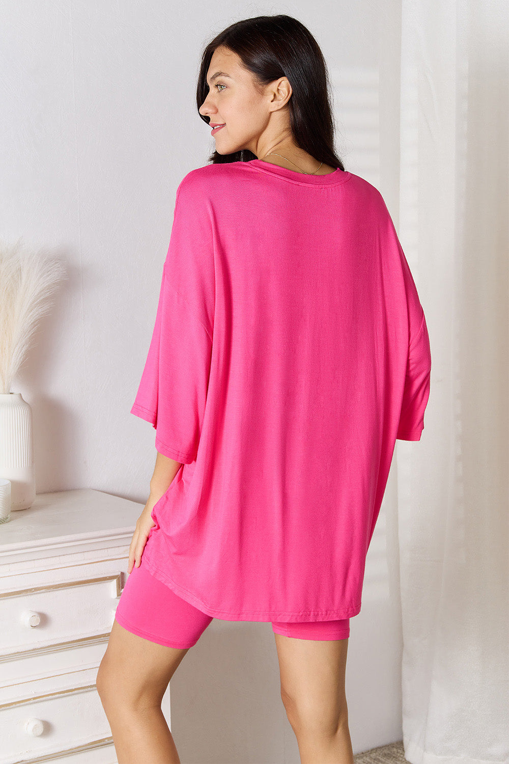 Korean Style Top and Shorts Set/Three-Quarter Sleeve