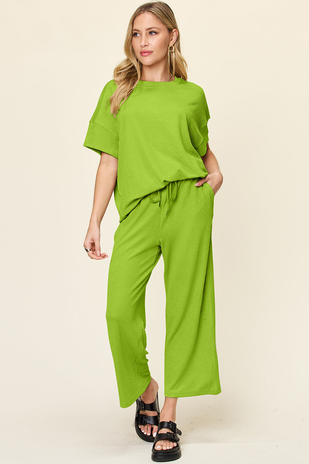 Round Neck Short Sleeve T-Shirt and Wide Leg Pants